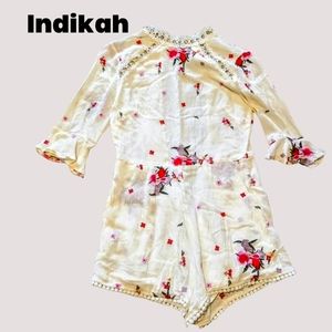 Indikah Size 8, EUC, Floral Shorts Romper Embroidery & White Lace Open Back